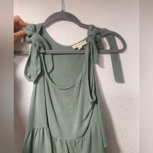 Bow tank top